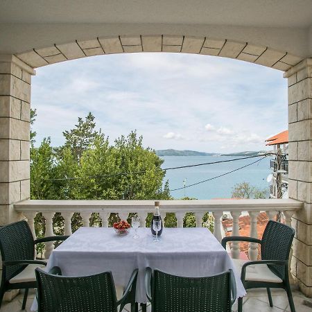 Apartments Lovric Τρογκίρ Εξωτερικό φωτογραφία
