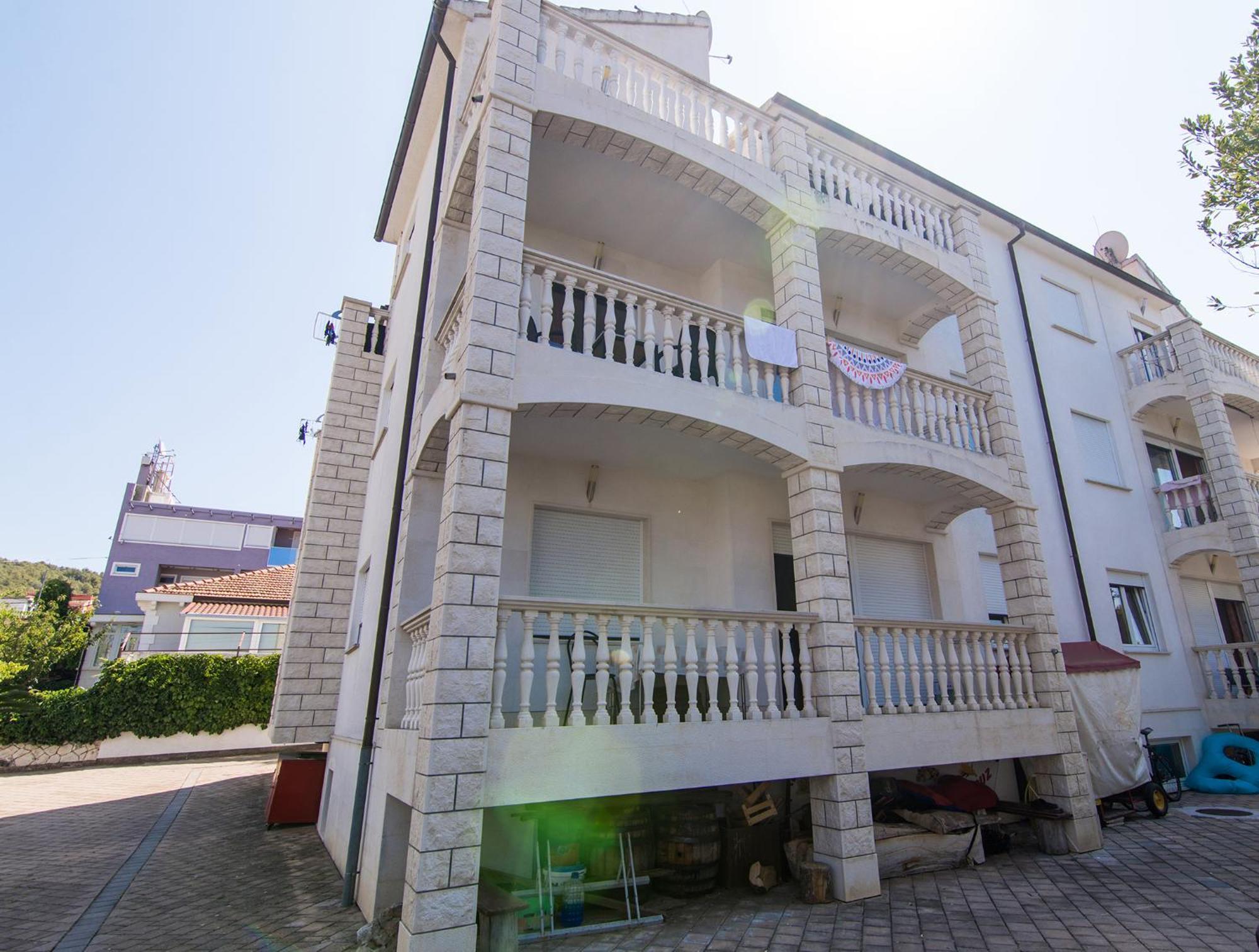 Apartments Lovric Τρογκίρ Εξωτερικό φωτογραφία